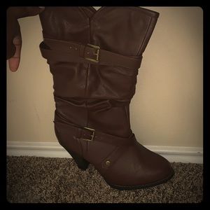 Adorable brown calf high boots